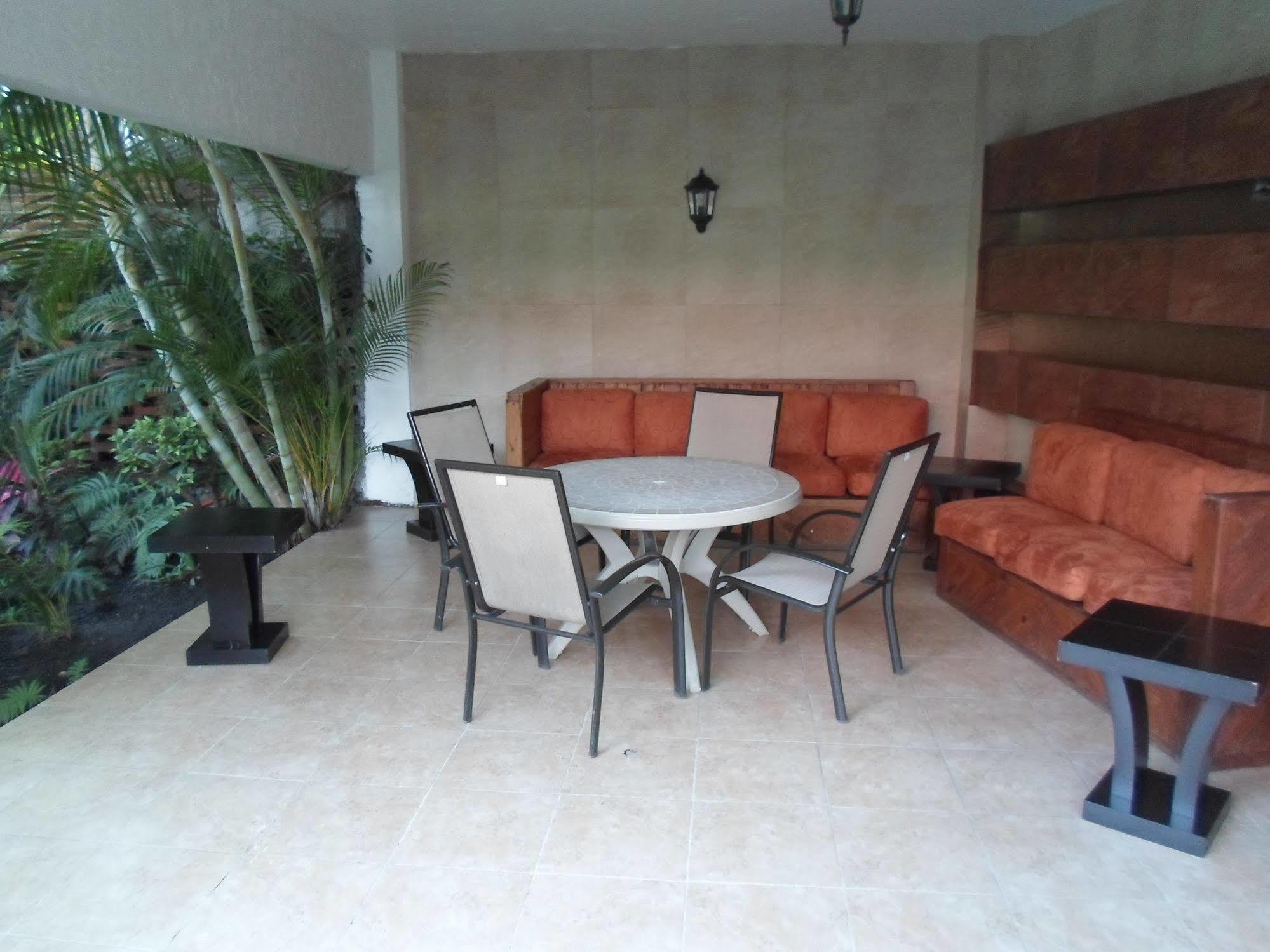 קוארנבאקאבה Finca Chipitlan Hotel מראה חיצוני תמונה